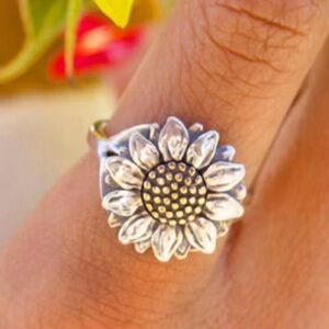 James Avery Wild Sunflower Ring